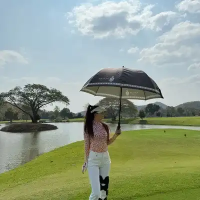 黄佑